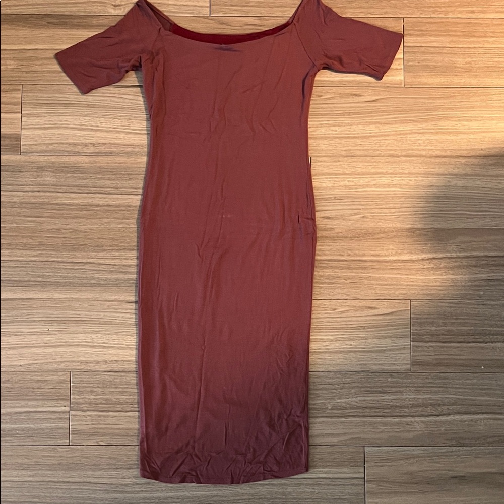 Fashion Nova Off-Shoulder Midi Dress | Burgundy | Size Medium